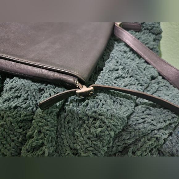 Vintage Coach Flap Bag 9408 - Picture 8 of 12